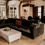 Boutique Beukenhof - Leiden 乌斯吉斯特