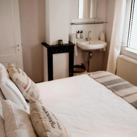 Boutique Beukenhof - Leiden Otel 4*